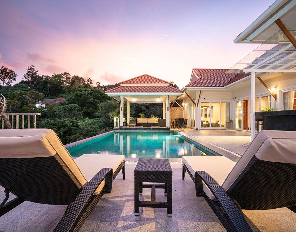 Top Tips for Business Travelers Staying Near Mumbai Airport